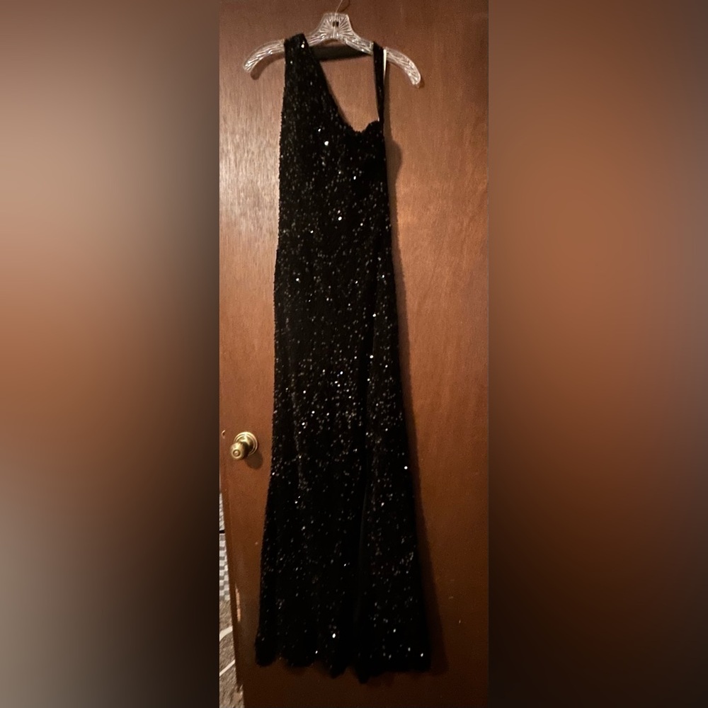 Black sequins prom/homecoming dress
